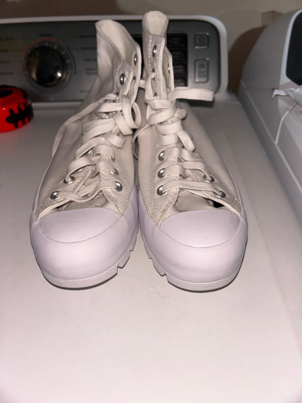 white Converse Chuck Taylor All Star Lugged high-top platform sneakers
